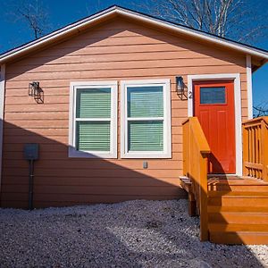 Adorable 2Br Guesthouse Close To Riverwalk And Dt