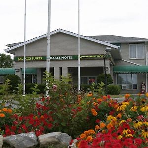 Seven Oakes Motel