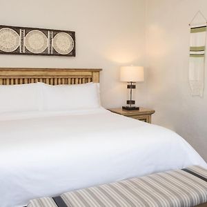 King Room Mobility or hearing accessible