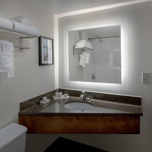 Premium Queen Room