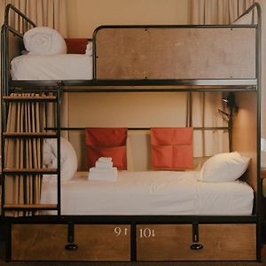 Dormitory Room Mixed