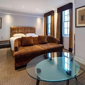 Premium King Room