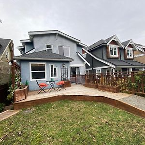 Cozy Dunbar 3 Beds Home W/ Views