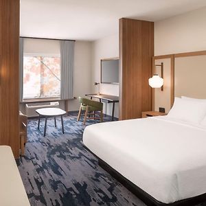 One-Bedroom King Suite