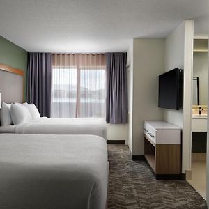 Queen Suite