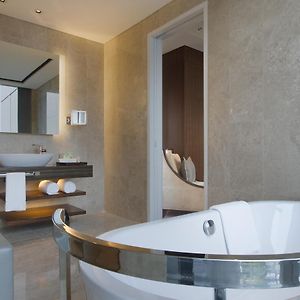 Grand Premier King Room