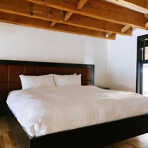 Deluxe Loft