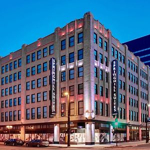 Springhill Suites By Marriott Milwaukee Downtown