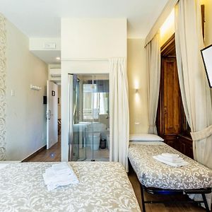 Luxury Triple Room