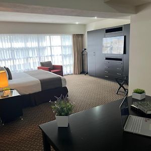 Junior One-Bedroom Apartment