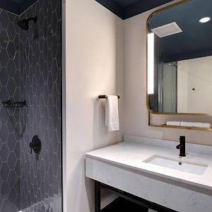 Bi-Level King Suite