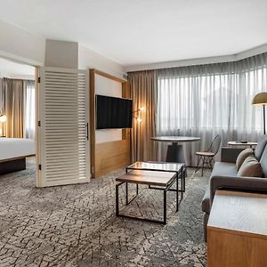 King Suite Mobility accessible