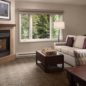 One-Bedroom Villa Fireplace