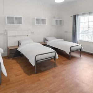 Triple Room Male only