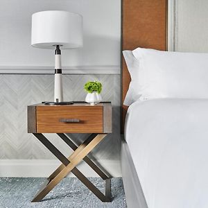 Executive One-Bedroom King Suite