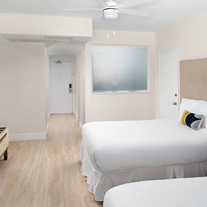 Deluxe Oceanfront Double Beds Balcony