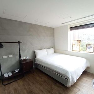 Meworld Hotel - Daan
