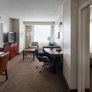 Two-Bedroom King Suite