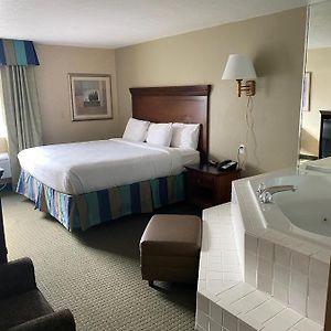 King Room Spa Bath