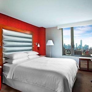 Upper Floors King Room