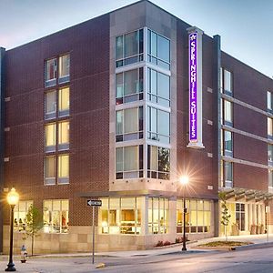 Springhill Suites By Marriott Bloomington