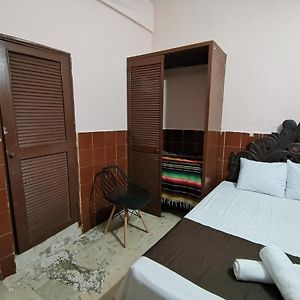 Budget King Room