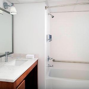 Oceanfront King Suite