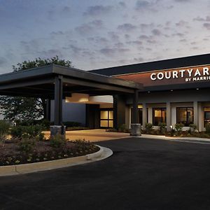 Courtyard By Marriott St. Louis Downtown West