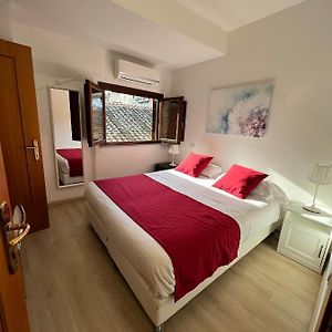 Small Room