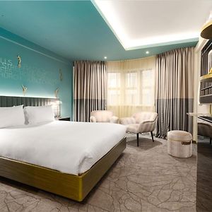 Executive King Room