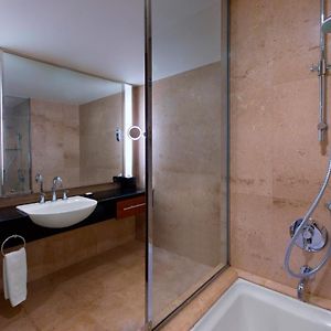 Premium Deluxe King Room