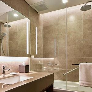 Deluxe Upper Floors Twin Room