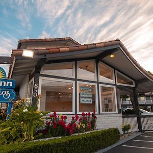 Days Inn By Wyndham Monterey Downtown