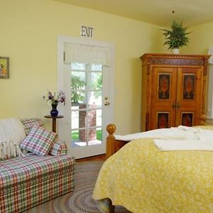 Deluxe Double Room Extra Bed