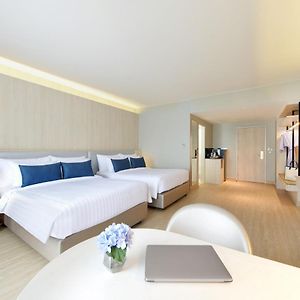 Grand Deluxe Room