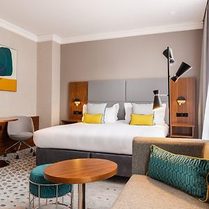 Premium King Room