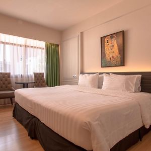 Premier King Room