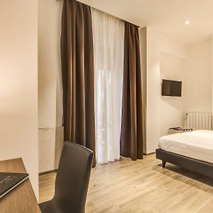 Annex Room