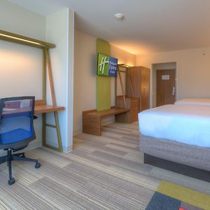 Queen Suite