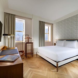 Executive King Room