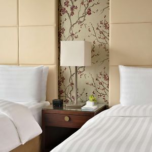 Executive Queen Room