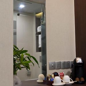 Premier King Room
