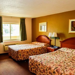 King Queen Room