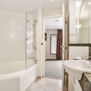 Executive King Suite