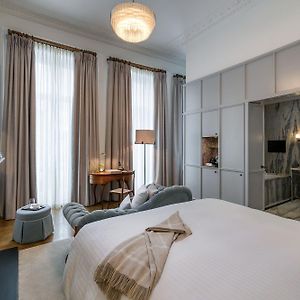 Executive King Room