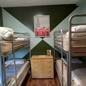 Dormitory Room Mixed