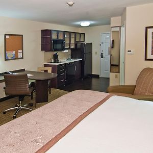 King Studio Suite