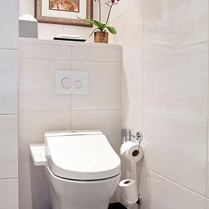 Deluxe Upper Floors King Room