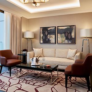 Executive King Suite