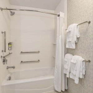 King Suite Roll Shower Mobility Access